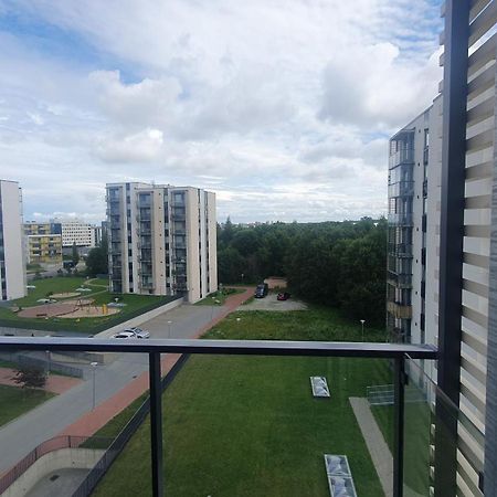 Heli Apartment Tallinn Bagian luar foto