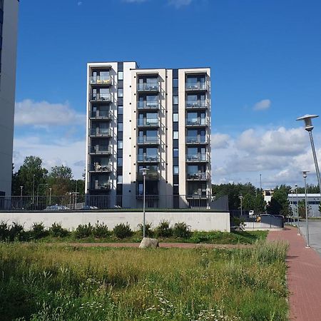 Heli Apartment Tallinn Bagian luar foto